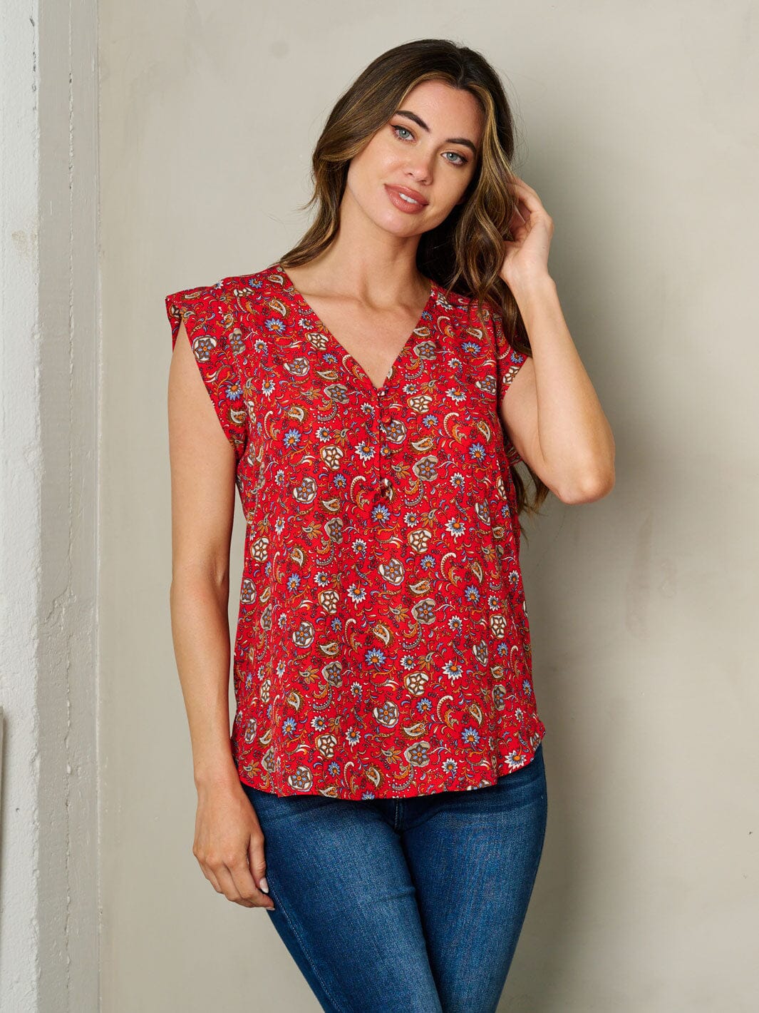 WOMEN'S V-NECK SLEEVELES FLORAL TUNIC TOP