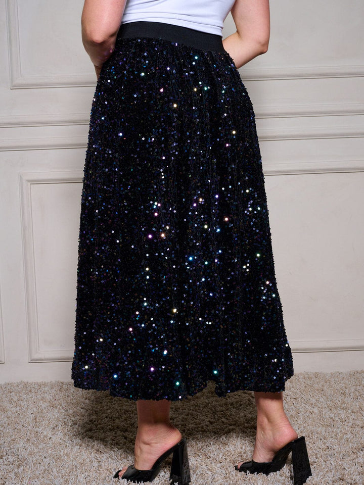 PLUS SIZE ELASTIC WAIST SEQUINS MAXI SKIRT