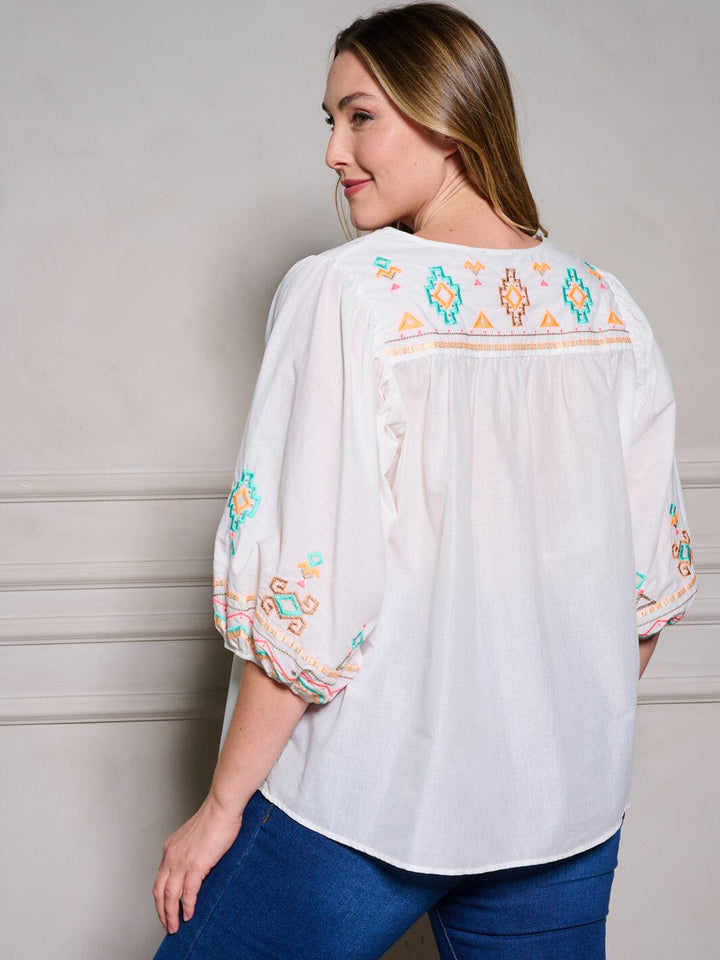 PLUS SIZE SHORT SLEEVE EMBROIDERY TUNIC TOP
