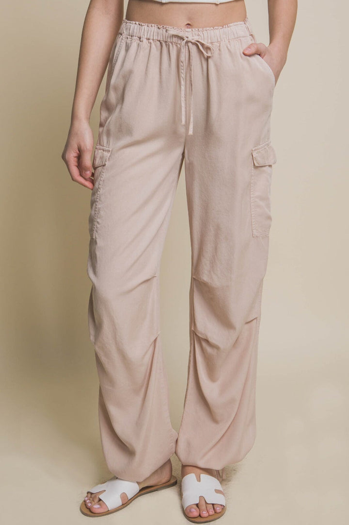 WOMEN'S ELASTIC WAIST SELF TIE CARGO POCKETS ADJUSTABLE LEG PANTS
