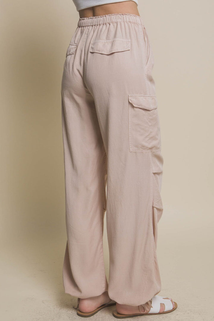 WOMEN'S ELASTIC WAIST SELF TIE CARGO POCKETS ADJUSTABLE LEG PANTS