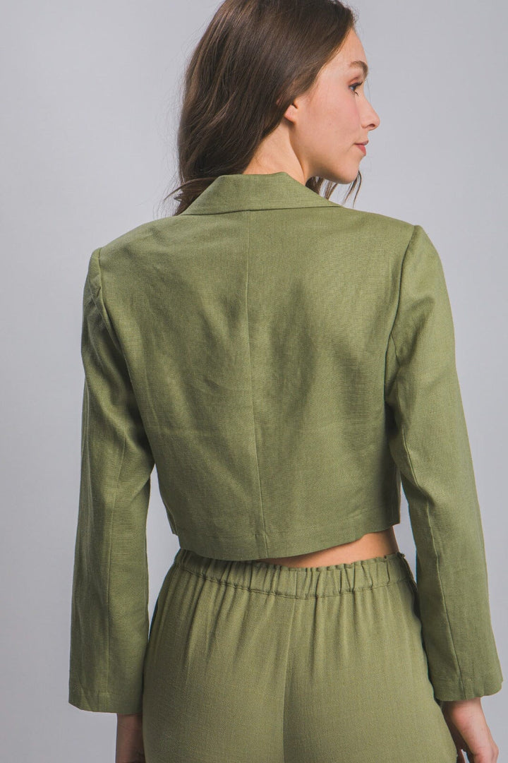 WOMEN'S LONG SLEEVE BUTTON CLOSURE BLAZER