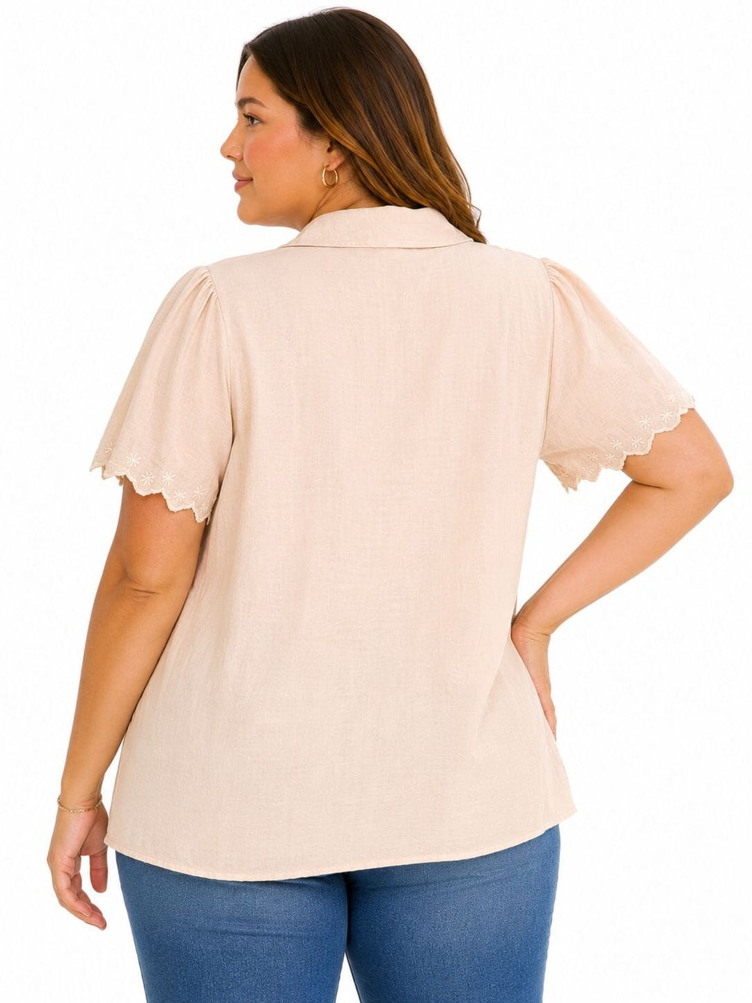 PLUS SIZE SHORT SLEEVE V-NECK BUTTON UP EMBROIDERY TRIM DETAILED BLOUSE