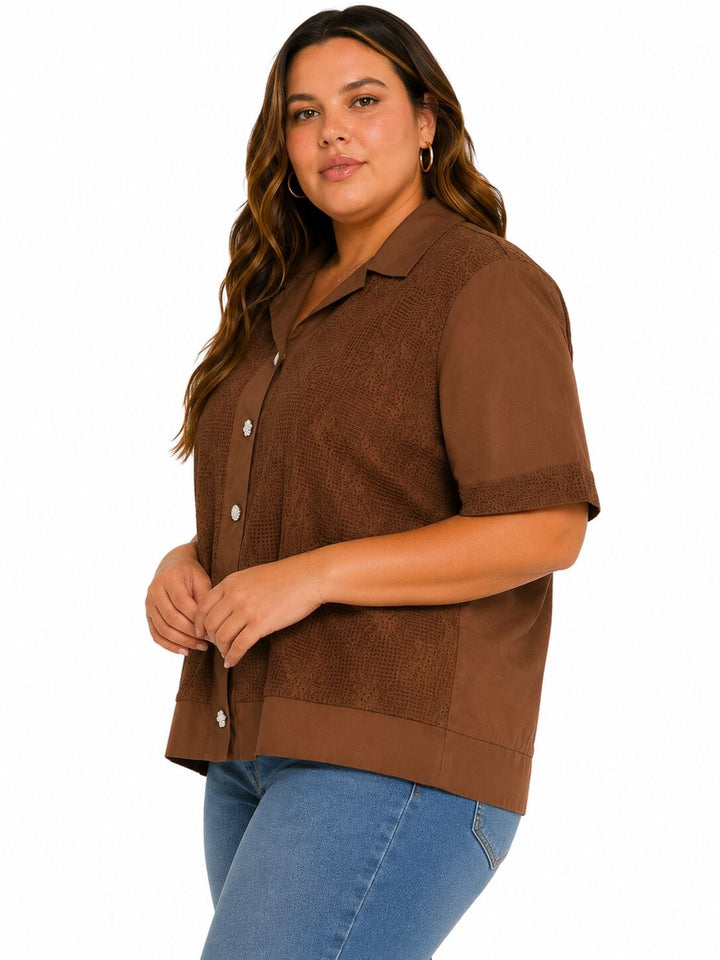 PLUS SIZE SHORT SLEEVE BUTTON UP FLORAL LACE DETAILED BLOUSE