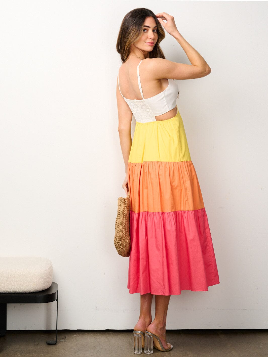 WOMEN'S SLEEVELESS V-NECK TIERED COLORBLOCK MIDI DRESS