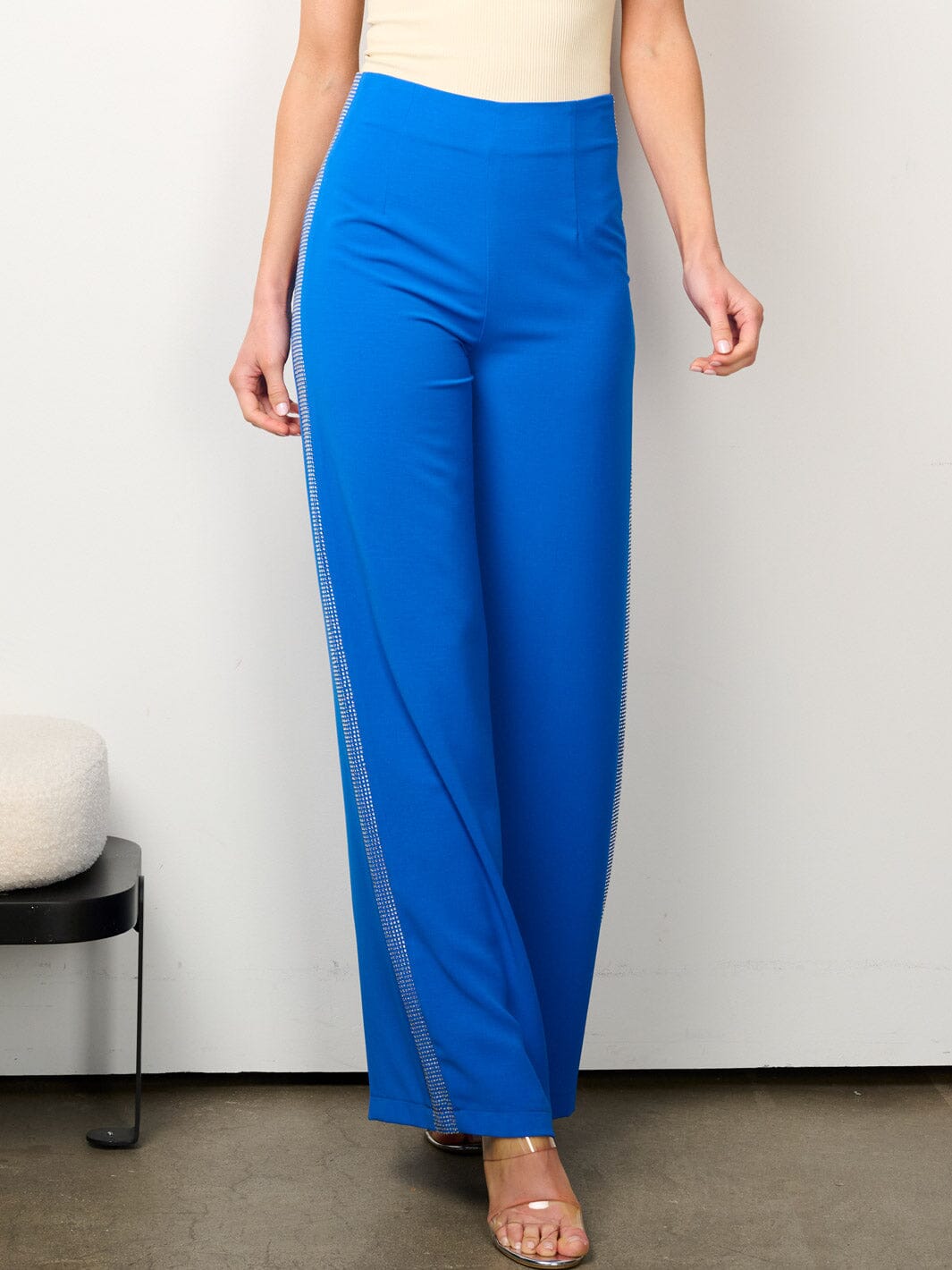 WOMEN'S SIDE STUDS DETAILED WIDE LEG PANTS