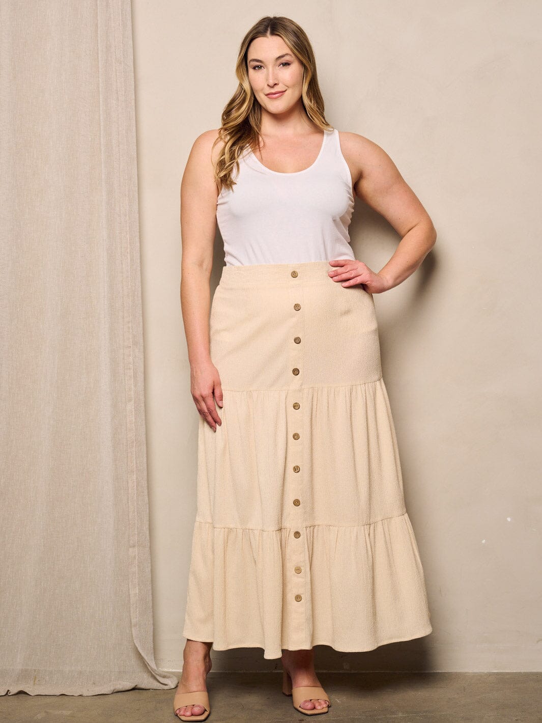 PLUS SIZE BUTTON DETAILED TIERED MAXI SKIRT