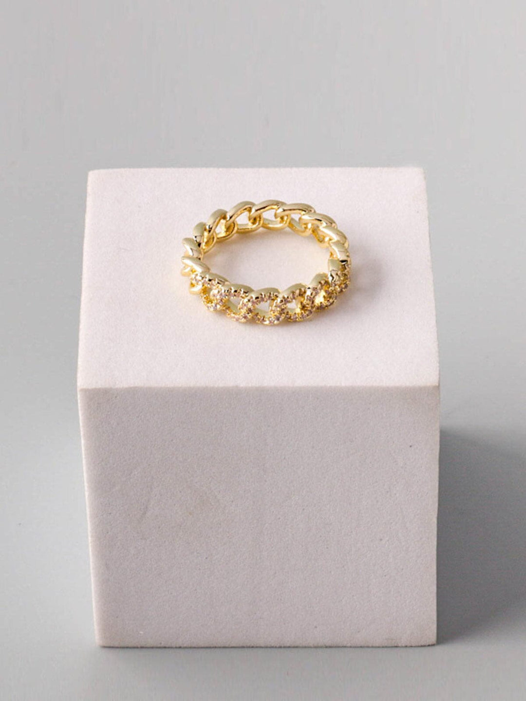 WOMEN'S GOLD PLATED CHAIN RINGS