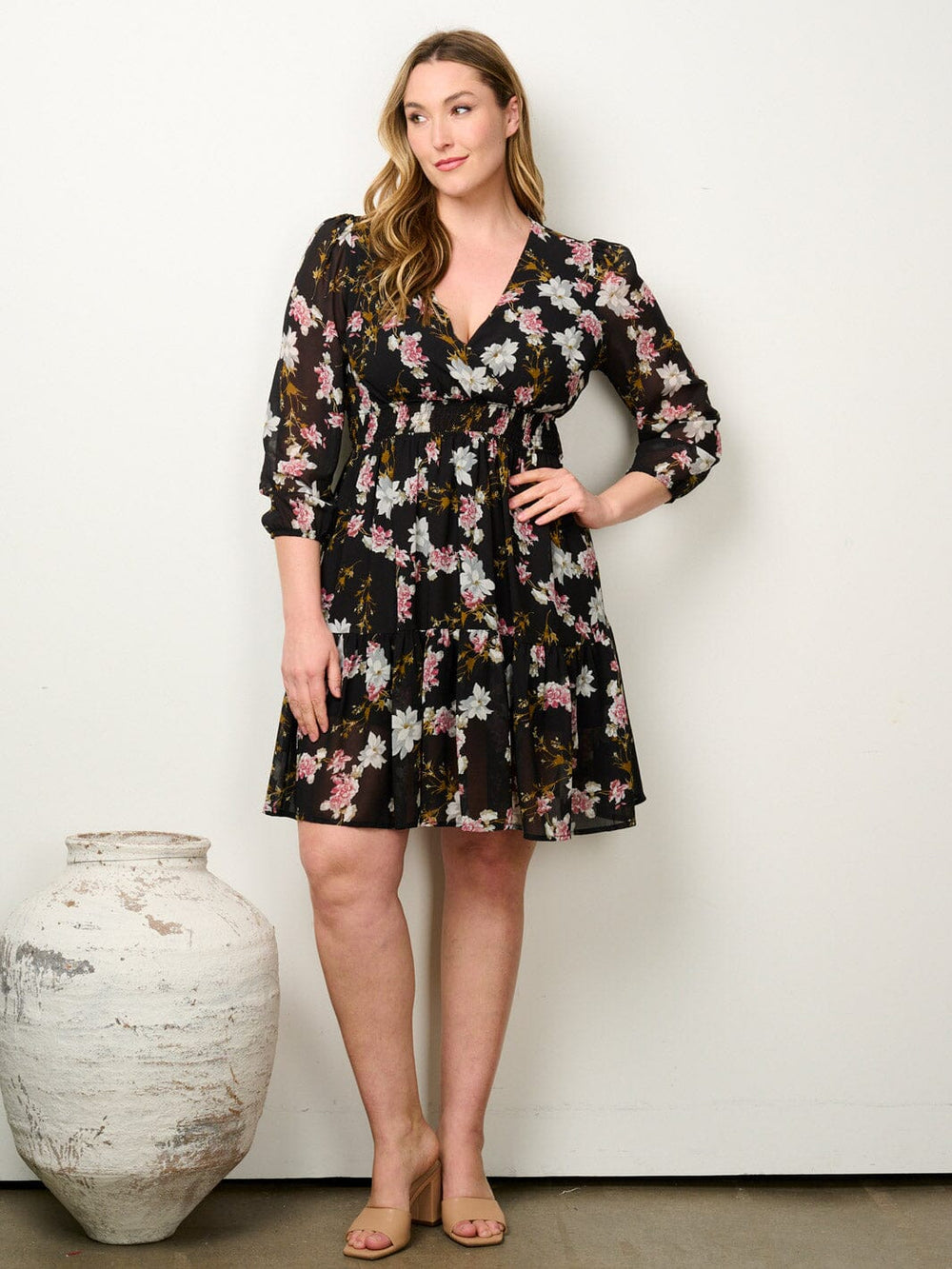 PLUS SIZE 3/4 SLEEVE SURPLICE SMOCK WAIST FLORAL MINI DRESS