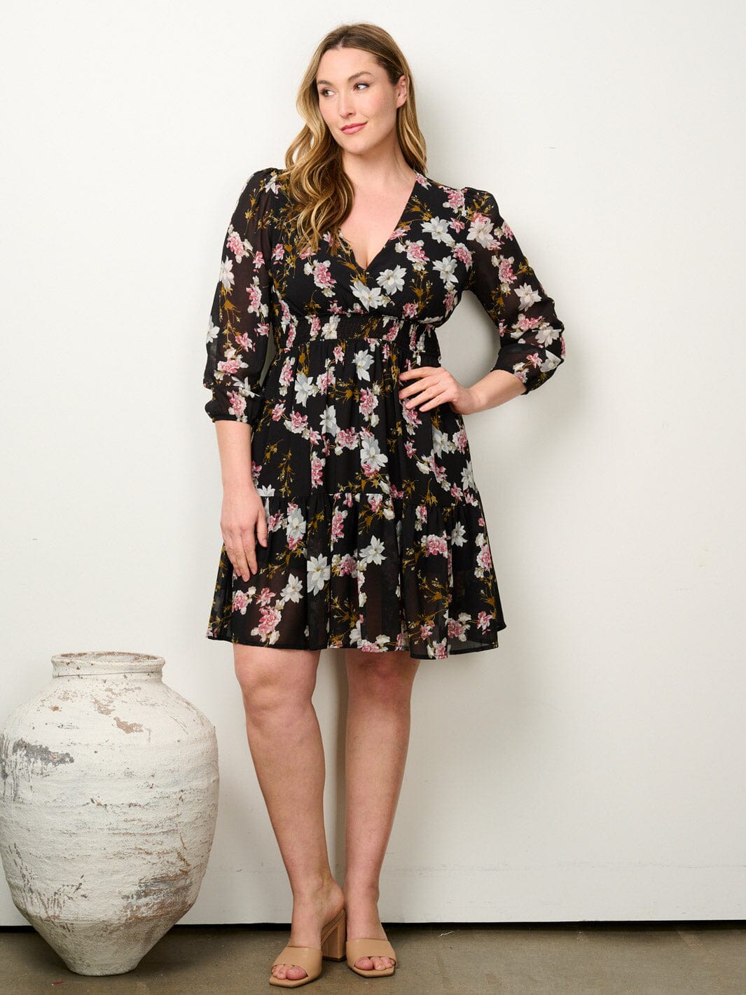 PLUS SIZE 3/4 SLEEVE SURPLICE SMOCK WAIST FLORAL MINI DRESS