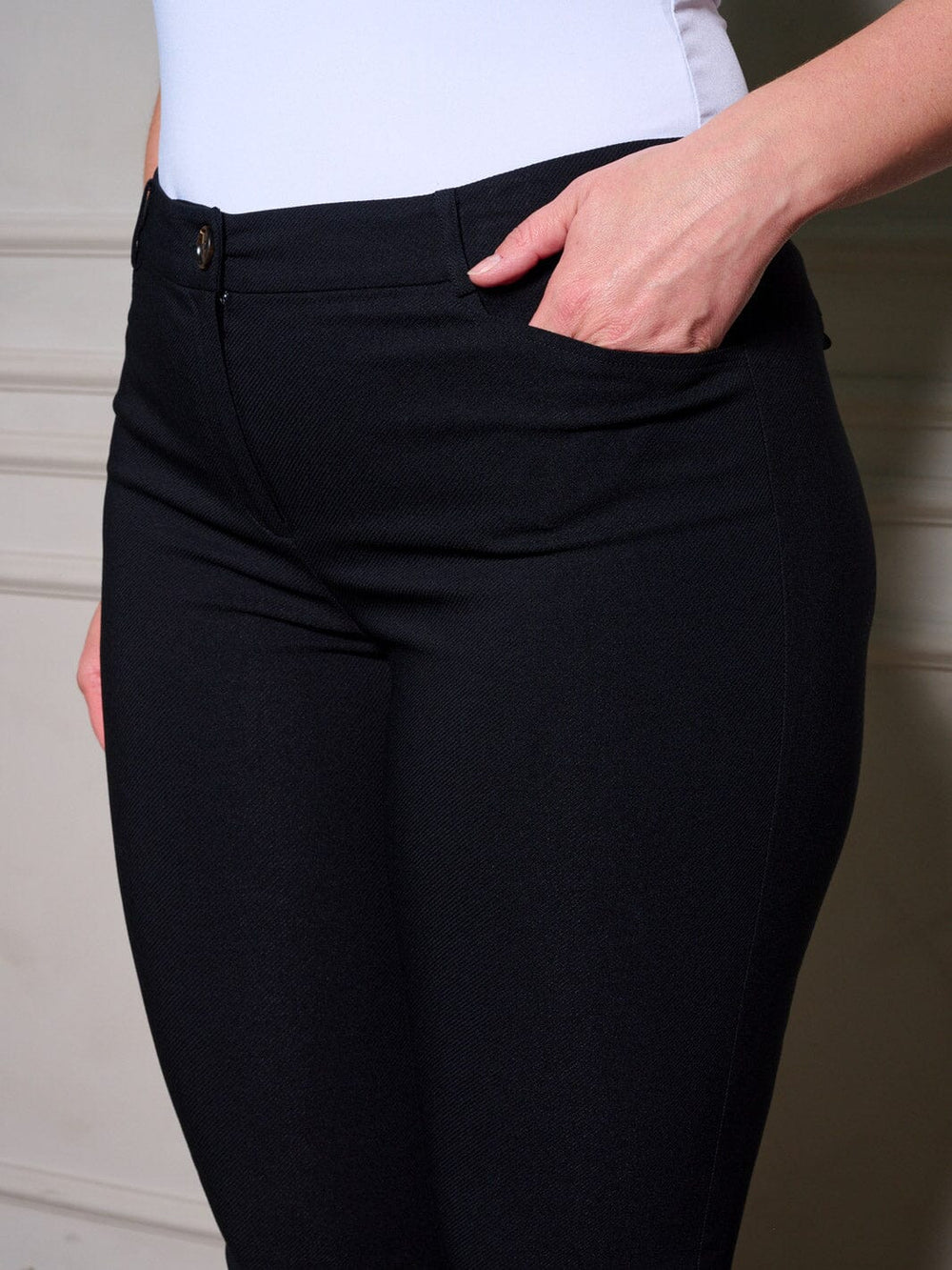 PLUS SIZE BUTTON CLOSURE POCKETS SKINNY LEG PANTS