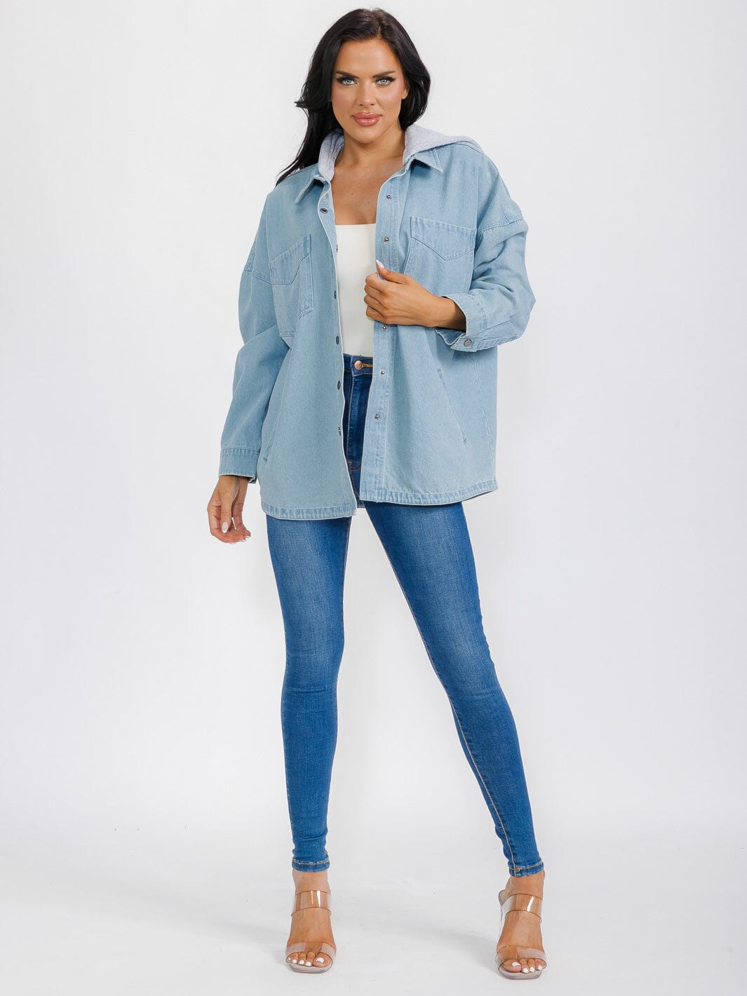 WOMEN'S LONG SLEEVE BUTTON CLOSURE POCKETS HOODED DENIM JACKET