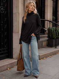 WOMEN'S LONG SLEEVE TURTLE NECK HIGH-LOW TOP