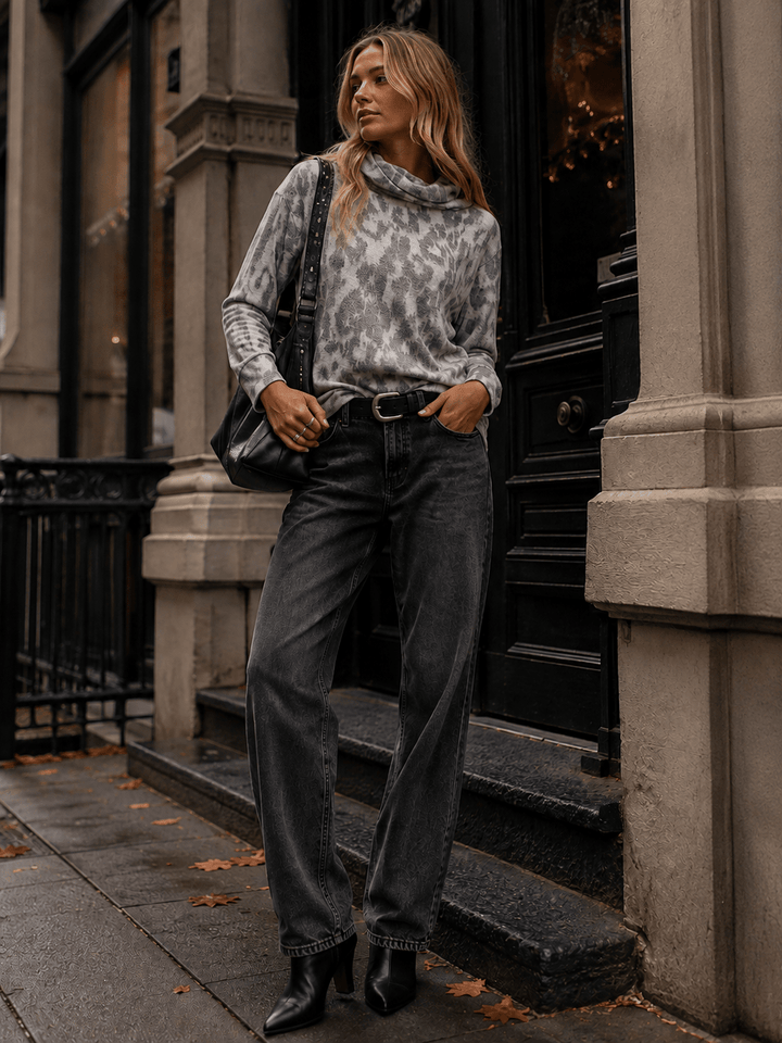 WOMEN'S LONG SLEEVE MOCK NECK ANIMAL PRINT TOP