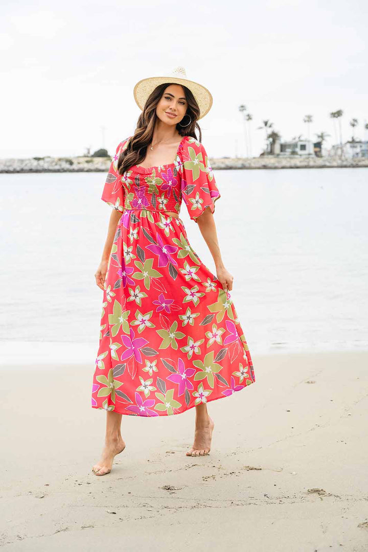 WOMEN'S SHORT SLEEVE SMOCK SIDE CUT OUT FLORAL MAXI DRESS