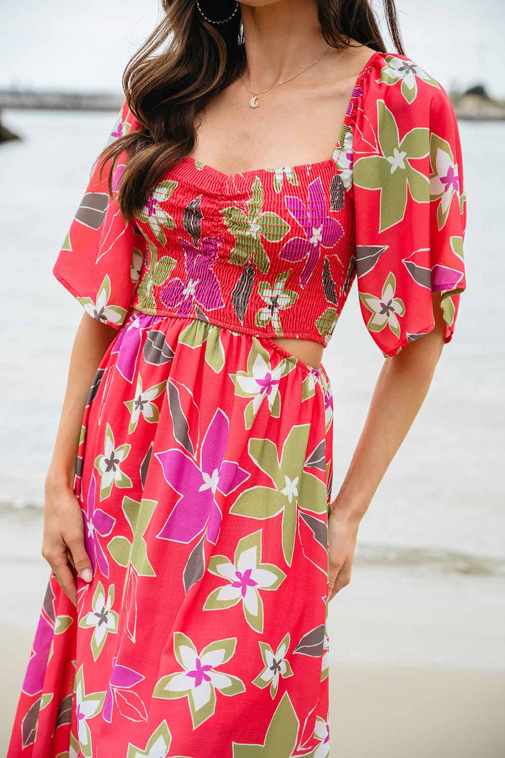 WOMEN'S SHORT SLEEVE SMOCK SIDE CUT OUT FLORAL MAXI DRESS