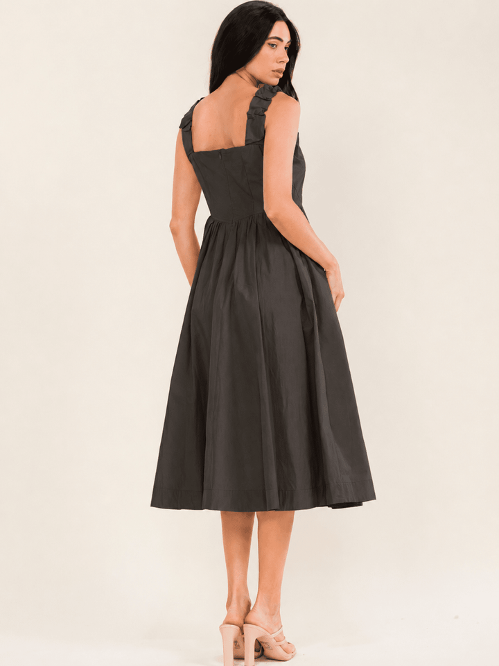 WOMEN'S SLEEVELESS SQUARE NECK FRONT POCKETS FIT & FLARE MAXI DRESS