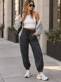 WOMEN'S ELASTIC WAIST CARGO POCKETS JOGGER LEG PANTS