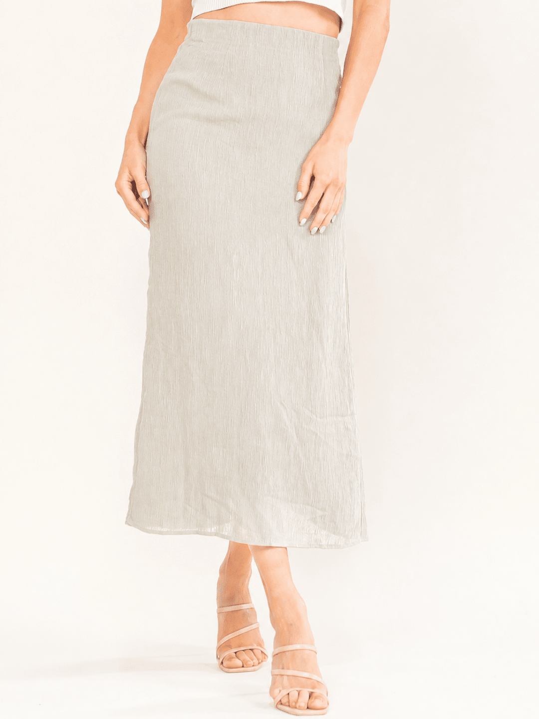 WOMEN'S ZIPPER CLOSURE BACK SLIT PLEATED MIDI SKIRT