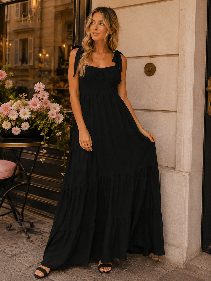 WOMEN'S SLEEVELESS TIERED SMOCK MAXI DRESS