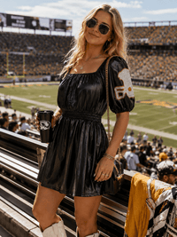 WOMEN'S SHORT PUFF SLEEVE SQUARE NECK FRONT POCKETS ELASTIC WAIST GAME DAY METALLIC MINI DRESS