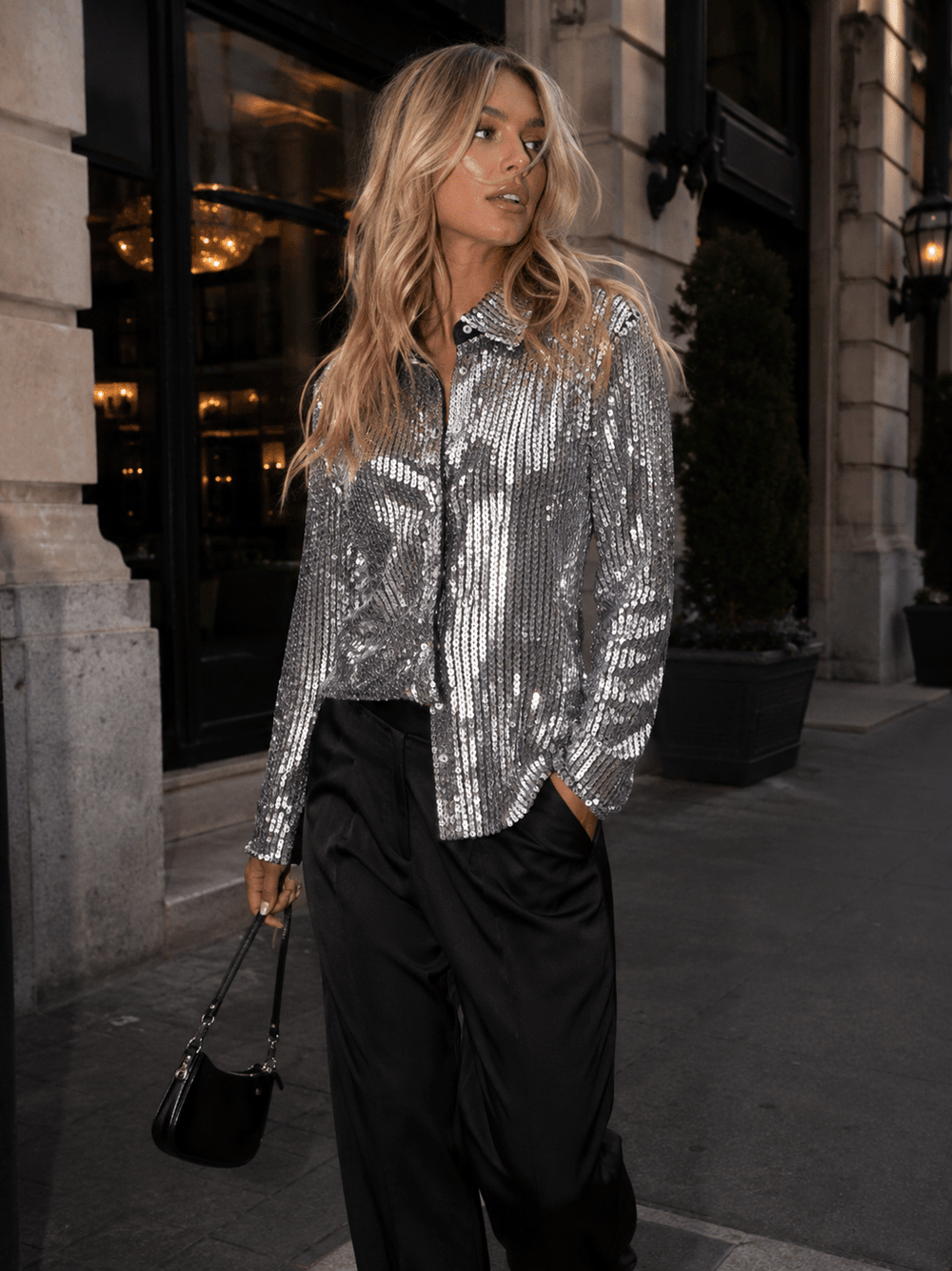 WOMEN'S LONG SLEEVE BUTTON CLOSURE SEQUINS TOP