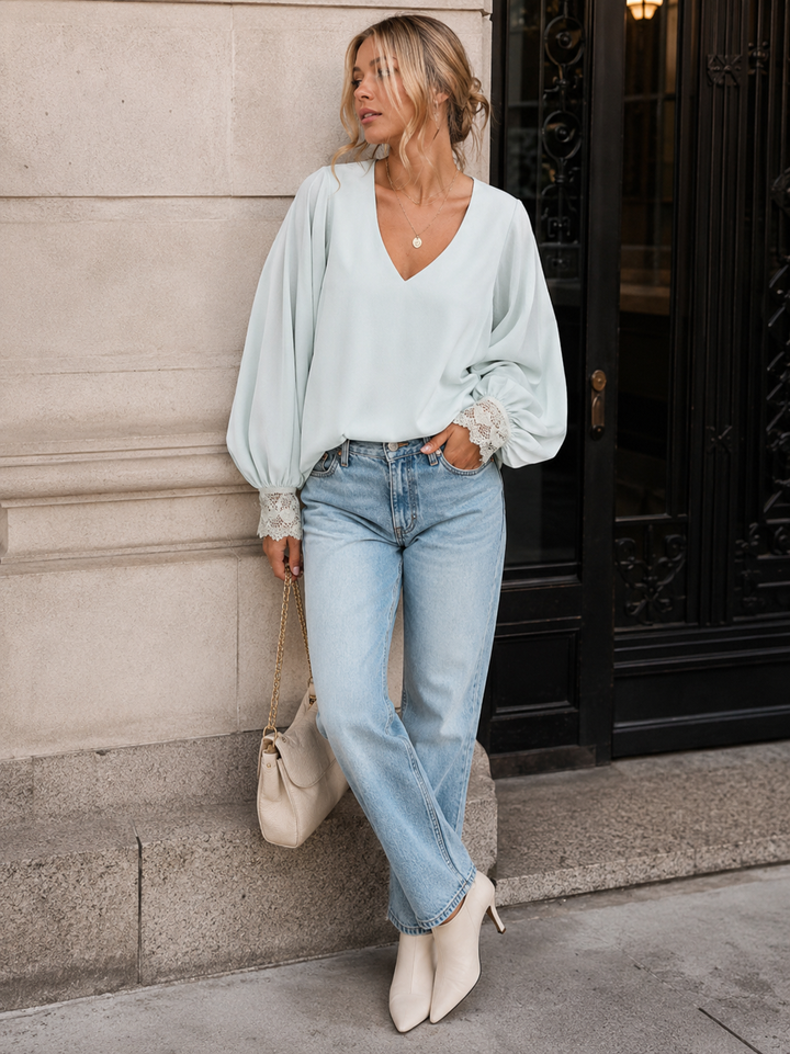 WOMEN'S LONG SLEEVE V-NECK CROCHET DETAILED LOOSE FIT BLOUSE