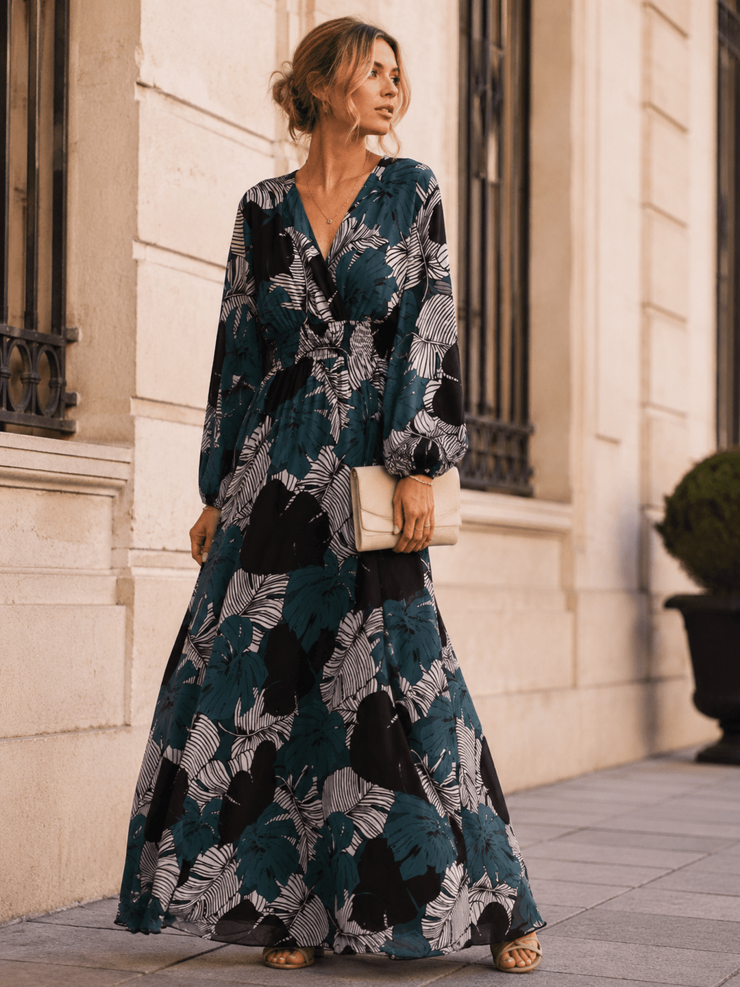 WOMEN'S LONG SLEEVE V-NECK SMOCK WAIST FLORAL MAXI DRESS –