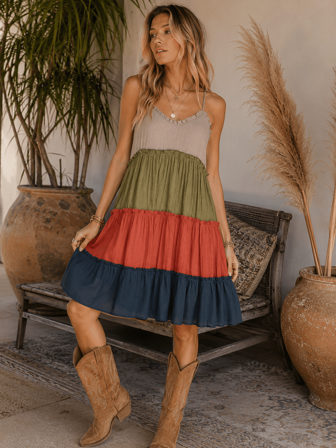 WOMEN'S SLEEVELESS V-NECK TIERED COLORBLOCK MINI DRESS