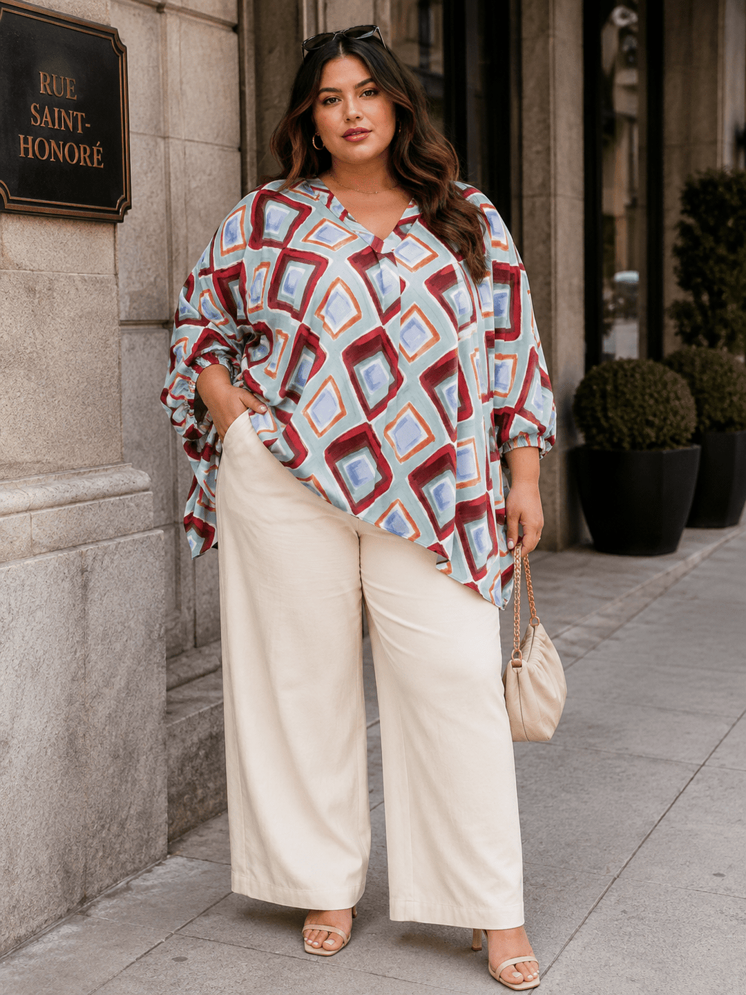 PLUS SIZE SHORT SLEEVE V-NECK MULTI PRINT TUNIC BLOUSE
