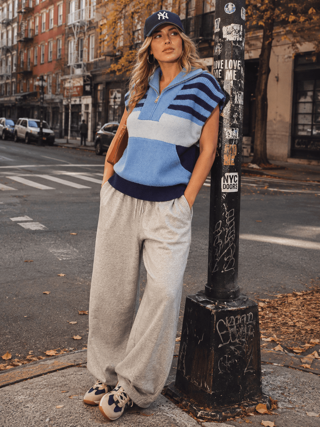 WOMEN'S SHORT SLEEVE ZIP UP FRONT POCKETS COLORBLOCK KNITTED SWEATER TOP