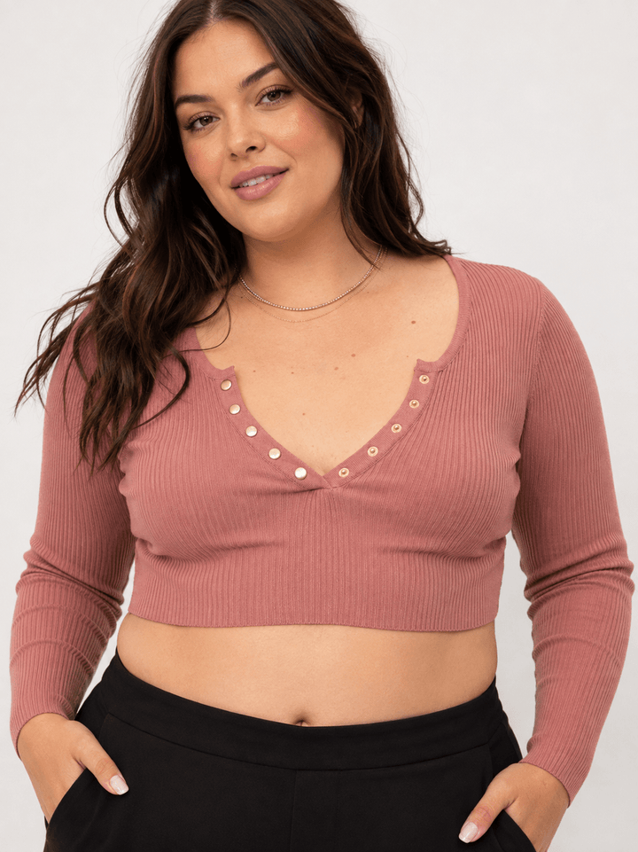 PLUS SIZE LONG SLEEVE BUTTON CLOSURE RIBBED CROP TOP