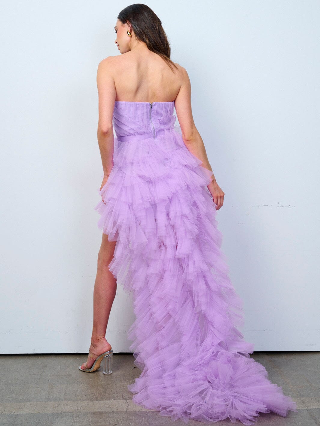 WOMEN'S SLEEVELESS SURPLICE TIERED RUFFLE HIGH-LOW MINI DRESS