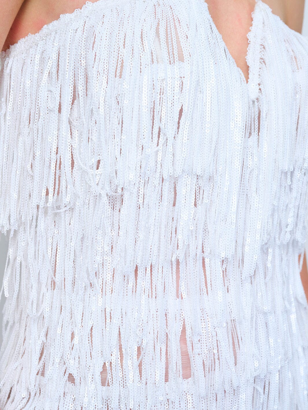 WOMEN'S SLEEVELESS V-NECK TIERED FRINGE SEQUINS MAXI DRESS