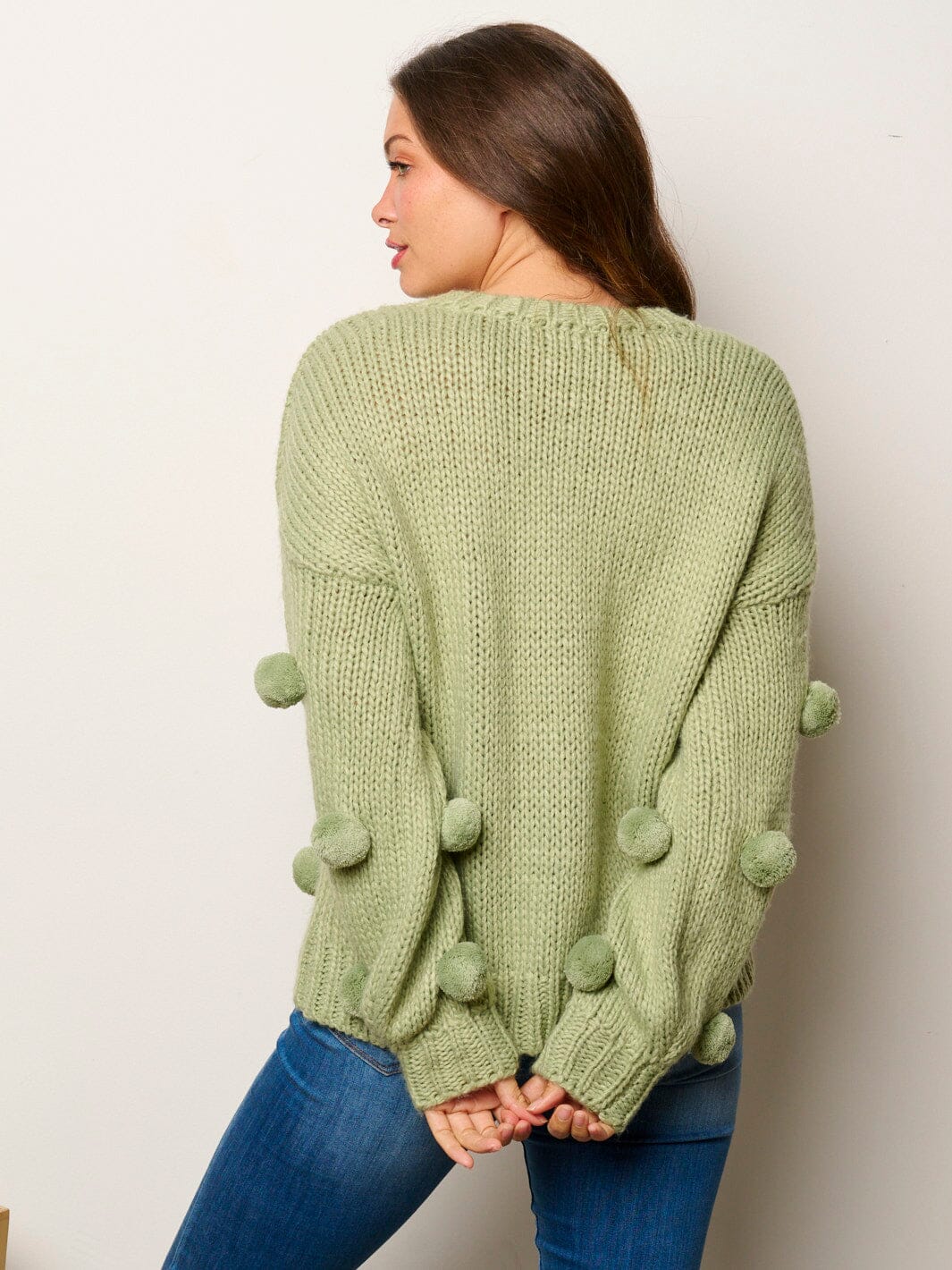 WOMEN'S LONG SLEEVE POM POM'S DETAILED PULLOVER SWEATER