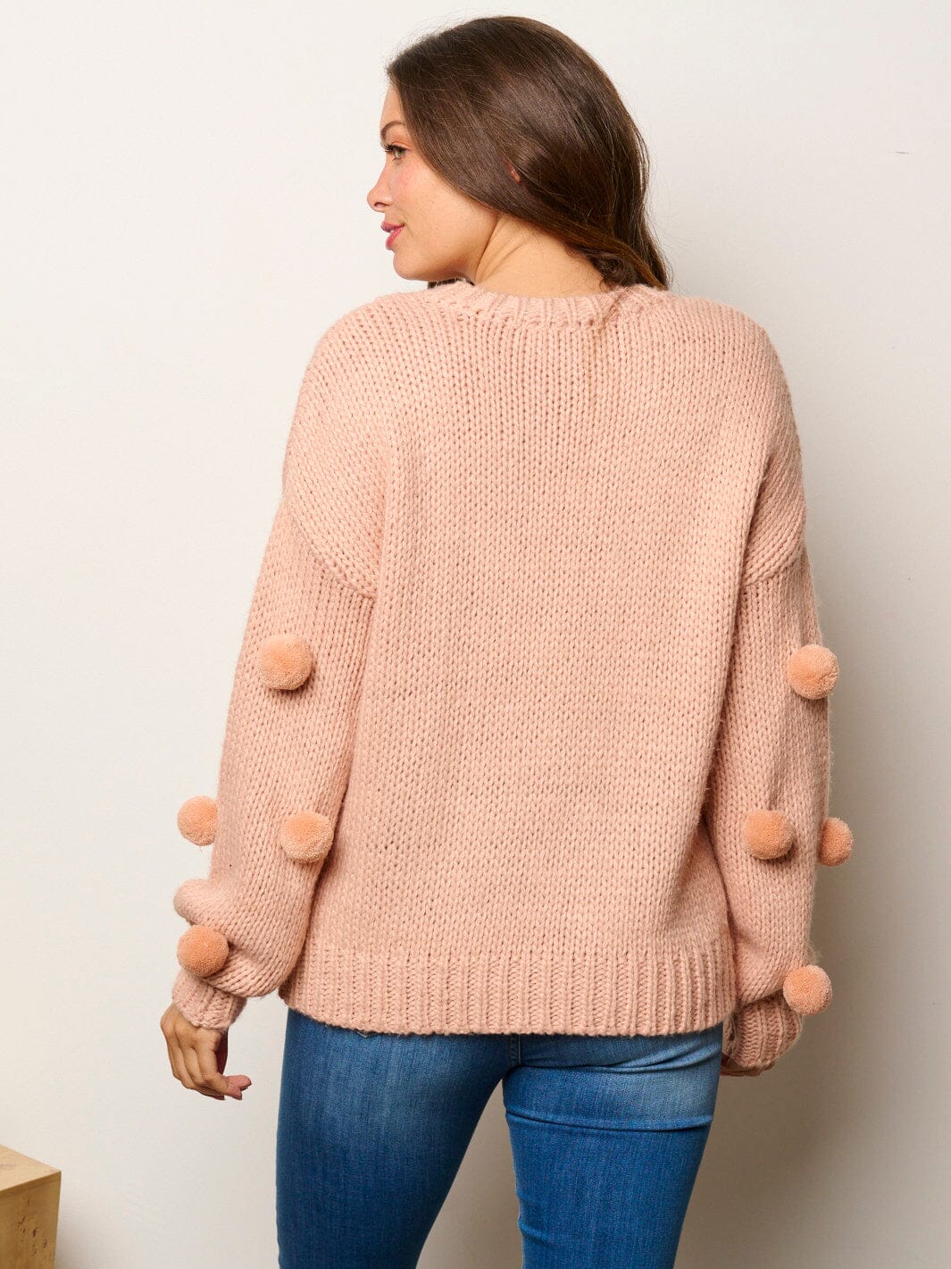 WOMEN'S LONG SLEEVE POM POM'S DETAILED PULLOVER SWEATER