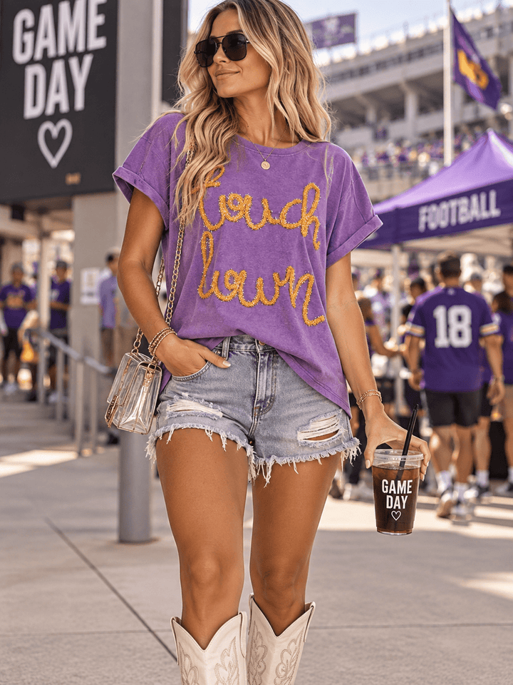 WOMEN'S SHORT SLEEVE HIGH-LOW TOUCHDOWN WASHED TOP