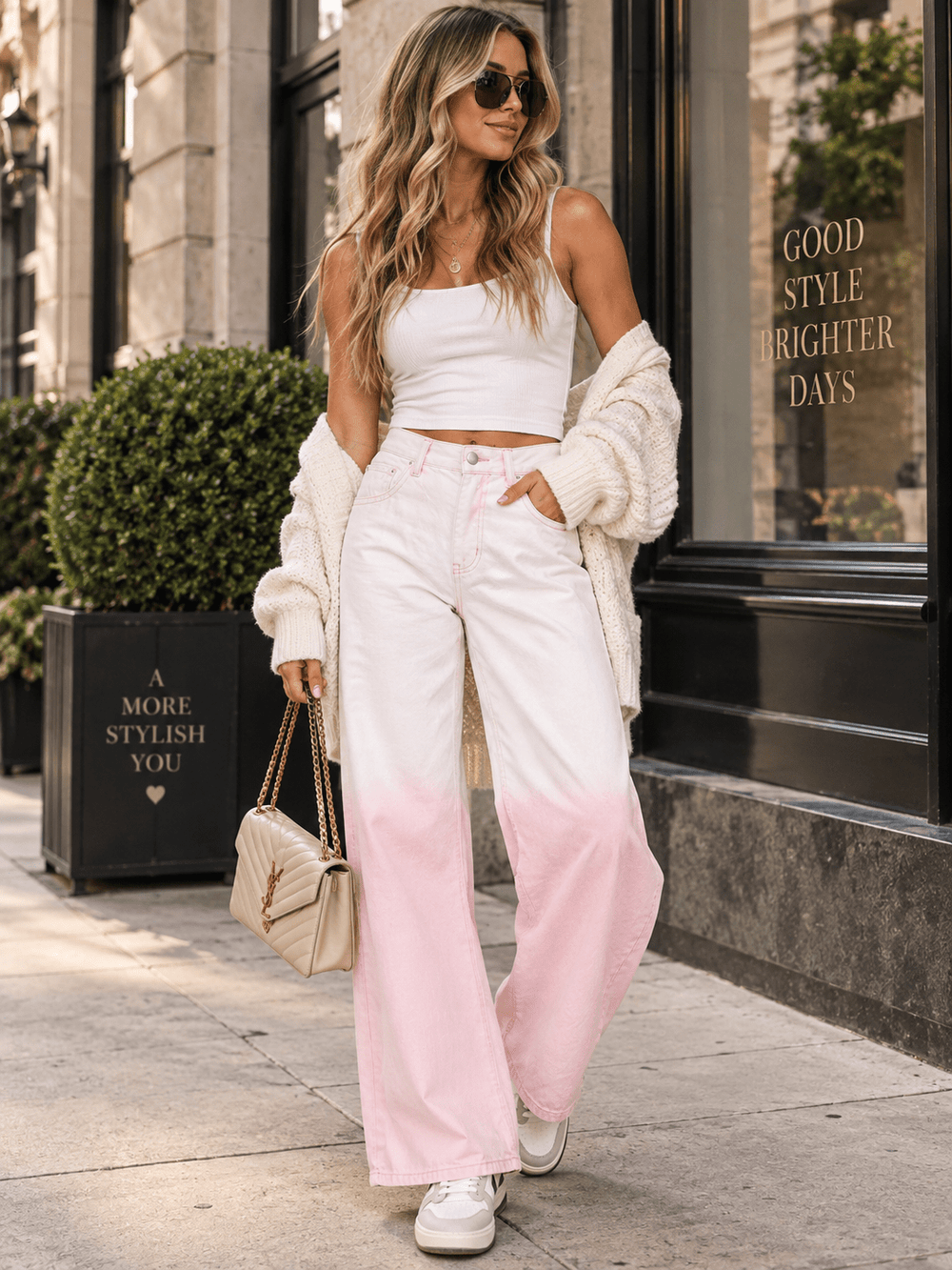 WOMEN'S BUTTON CLOSURE POCKETS OMBRE WIDE LEG DENIM PANTS