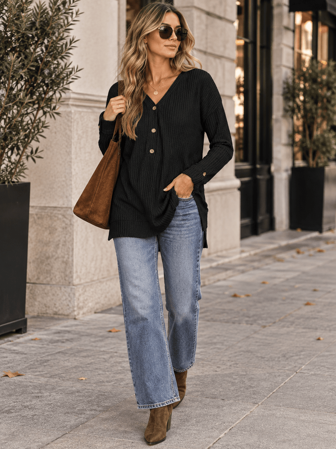 WOMEN'S LONG SLEEVE V-NECK BUTTON UP OVERSIZED TOP