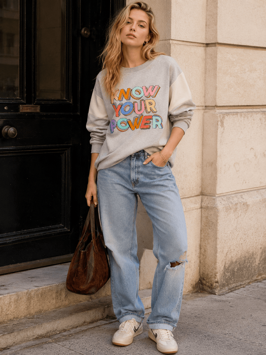 WOMEN'S LONG SLEEVE GRAPHIC COLORBLOCK PULLOVER SWEATER
