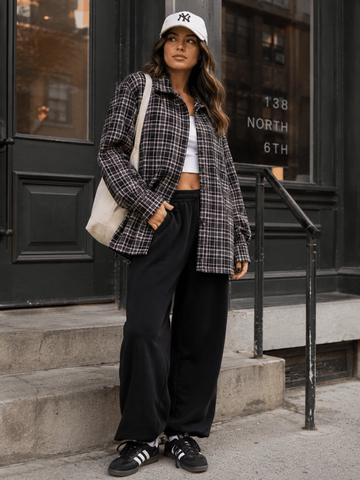 WOMEN'S LONG SLEEVE BUTTON UP FRONT POCKET PLAID JACKET