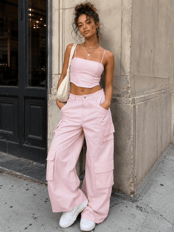 WOMEN'S SLEEVELESS CROP TOP & BUTTON CLOSURE CARGO PANTS SOLID 2PC. SET