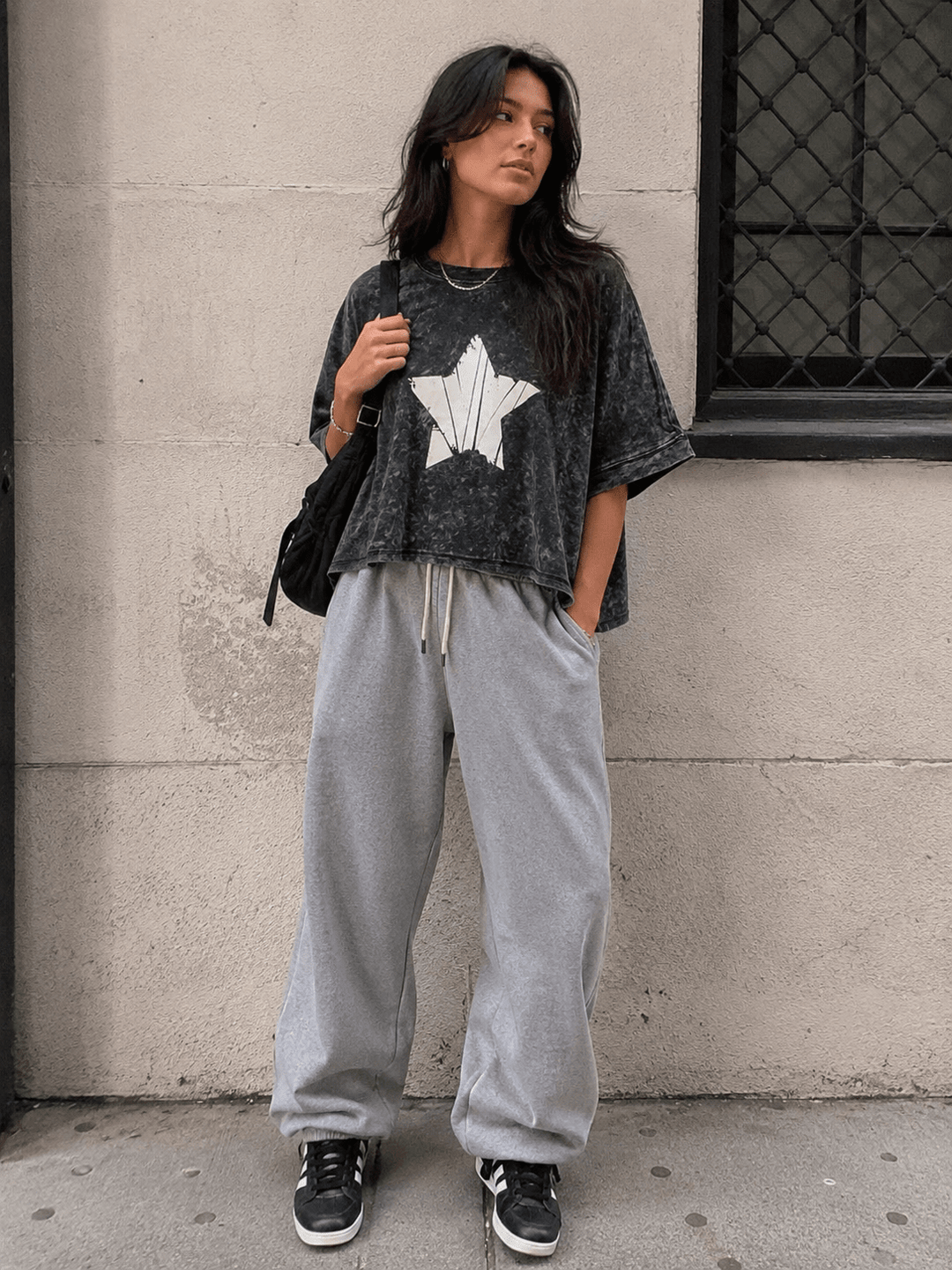 WOMEN'S SHORT SLEEVE STAR PRINT WASHED LOOSE FIT HIGH-LOW SHIRT