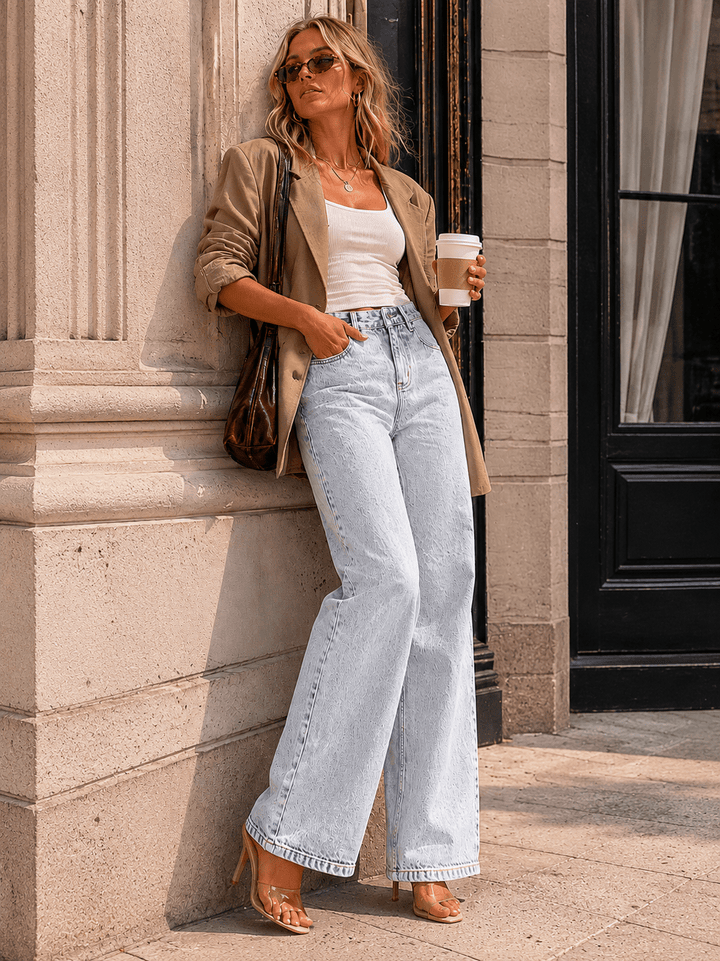 WOMEN'S BUTTON CLOSURE POCKETS WASHED DENIM STRAIGHT LEG PANTS
