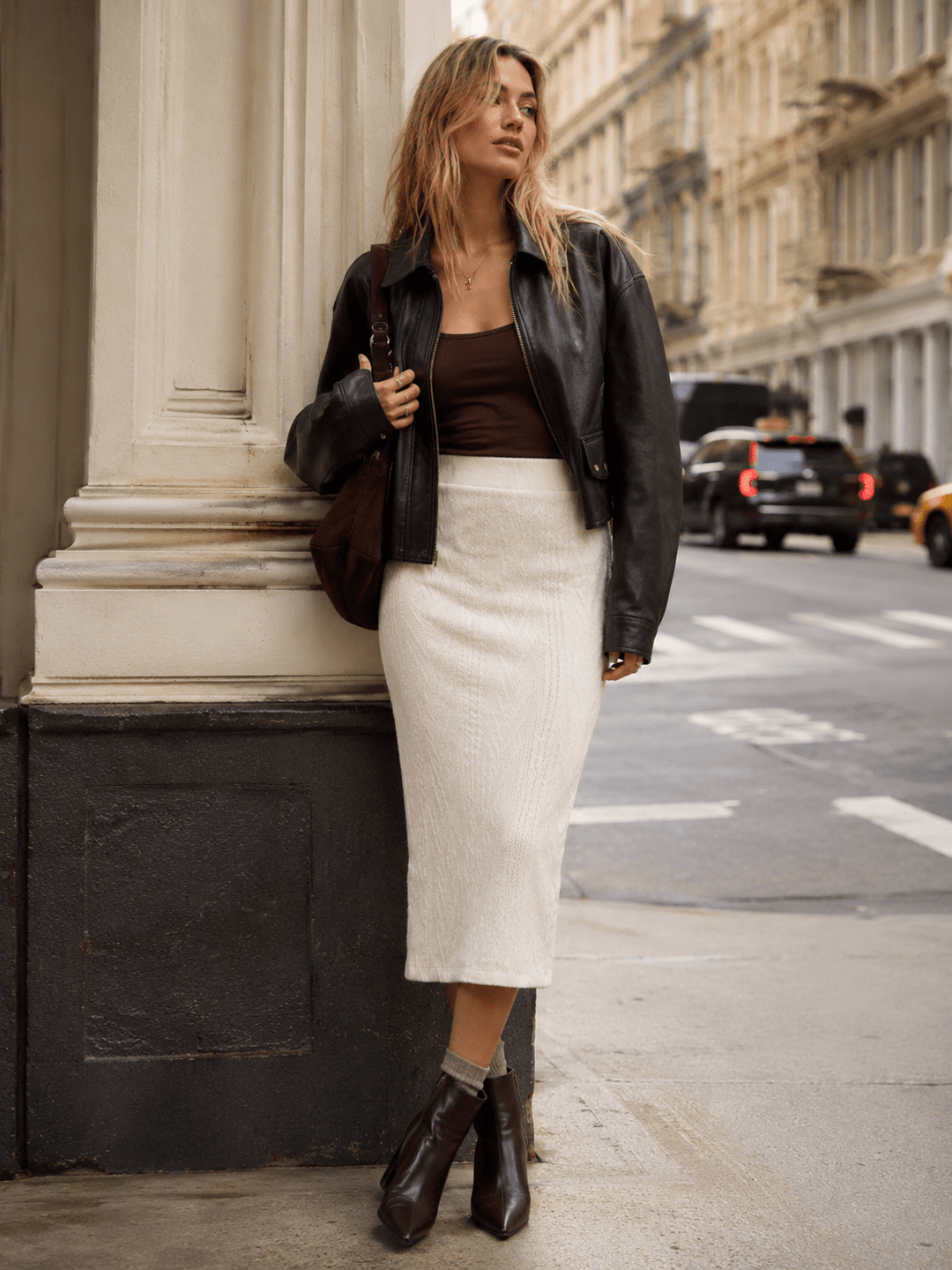 WOMEN'S ELASTIC WAIST RIBBED PENCIL MIDI SKIRT