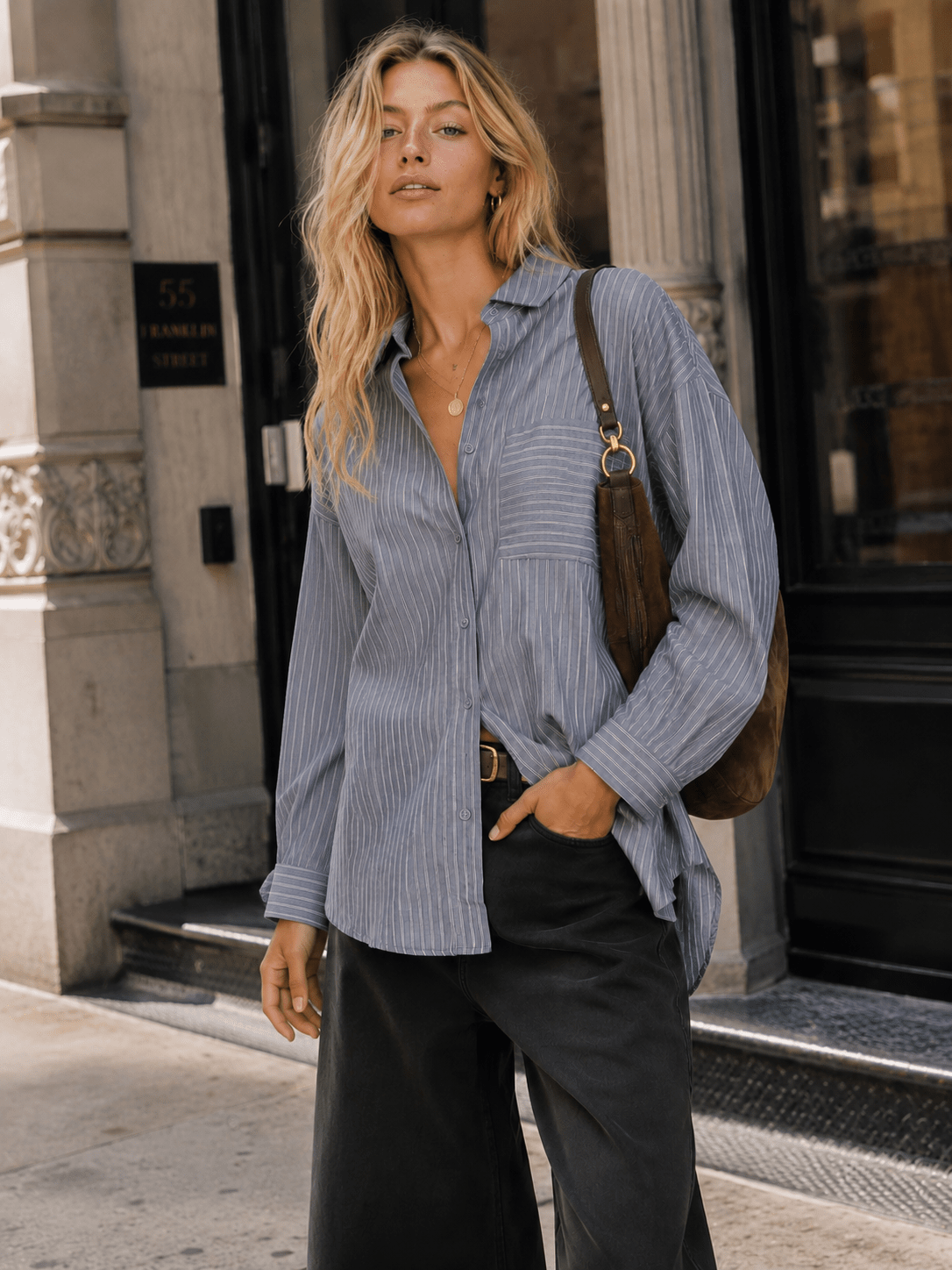 WOMEN'S LONG SLEEVE BUTTON UP FRONT POCKETS OVERSIZED STRIPES SHIRT