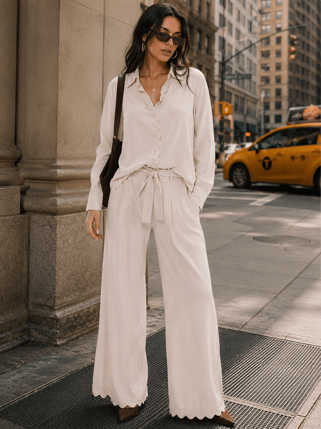 WOMEN'S LONG SLEEVE TOP & BUTTON CLOSURE PANTS TRIM DETAILED 2PC. SET