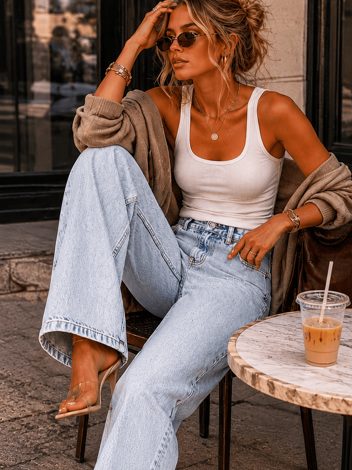 WOMEN'S BUTTON CLOSURE POCKETS WASHED DENIM STRAIGHT LEG PANTS