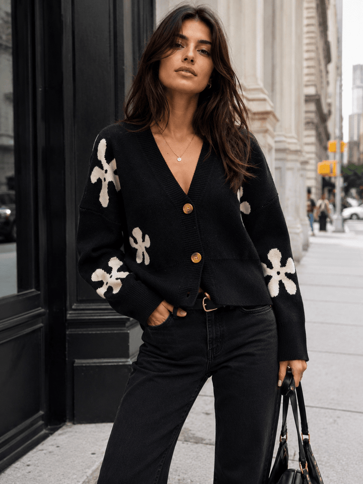 WOMEN'S LONG SLEEVE BUTTON CLOSURE FLORAL SWEATER