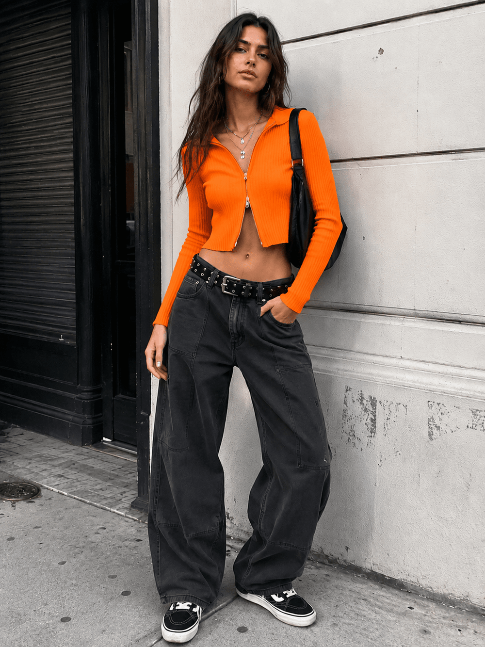 WOMEN'S LONG SLEEVE ZIPPER CLOSURE RIBBED TOP